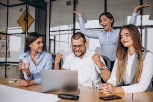 Razones por las que amamos trabajar en Talento Humano (Infografía)
